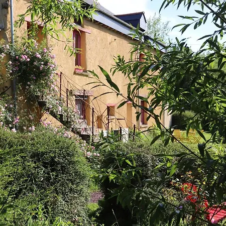 Gites Les Fleuries Saint-Meen-le-Grand Exterior photo